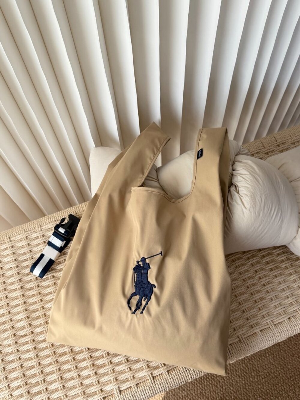 POLO RALPH LAUREN Lightweight Shoulder Bag/Crossbody Bag - Water-Resistant